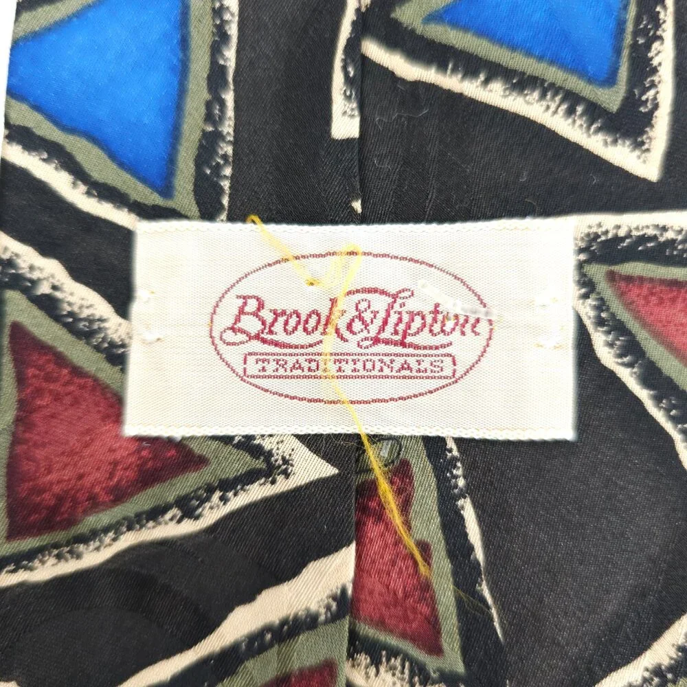 Brook & Lipton Men Necktie Geometric Black Blue Beige Red Green 57x4 - NWOT